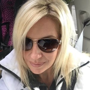 Meet your Posher, Allison